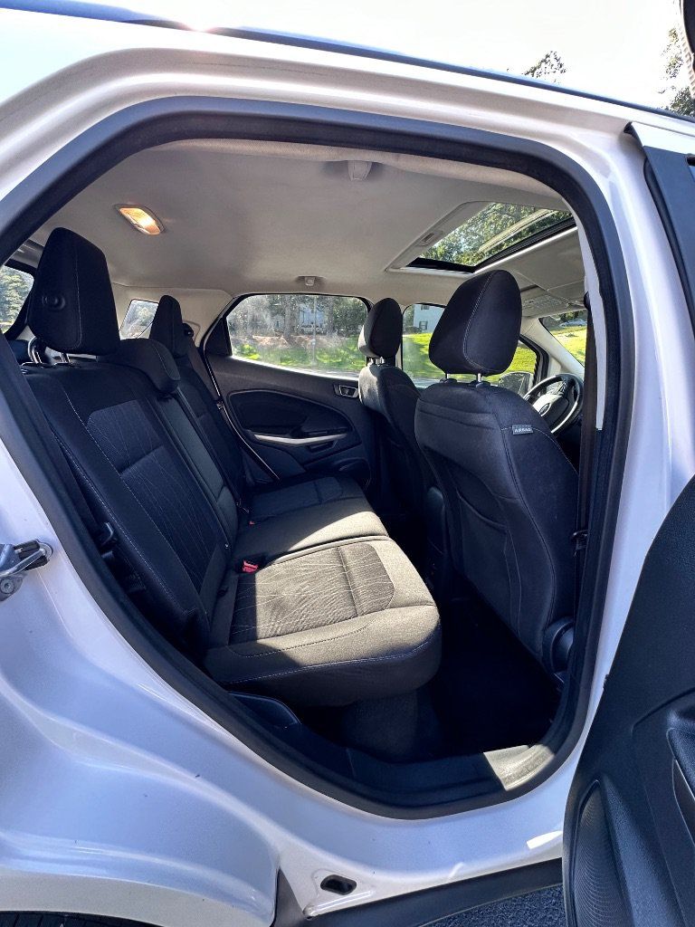 Used 2019 Ford EcoSport SE w/ SE Convenience Package AWD/4WD image 17