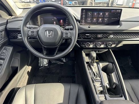 Certified 2025 Honda Accord EX-L image 15