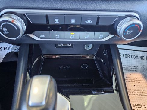 Used 2023 Nissan Altima 2.5 SR image 27