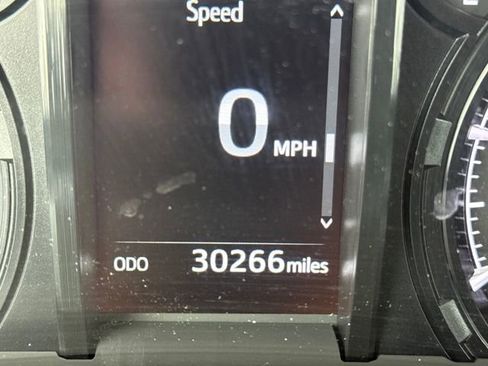 Used 2024 Toyota 4Runner SR5 Premium image 18