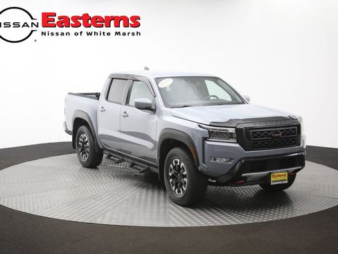 Used 2023 Nissan Frontier PRO-4X w/ Technology Package AWD/4WD image 46