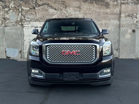 Used 2016 GMC Yukon Denali w/ Open Road Package RWD image 9