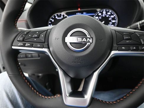 New 2025 Nissan Sentra SR image 23