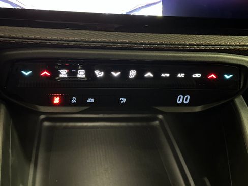 New 2026 Jeep Cherokee Limited AWD/4WD image 20