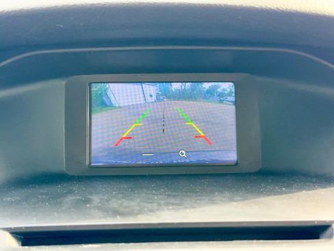 Used 2017 Ford Focus SE FWD image 19