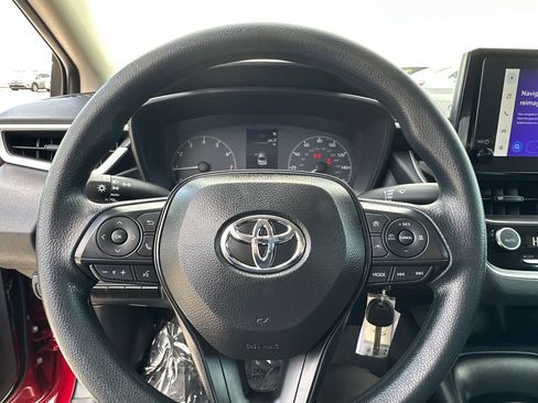Certified 2025 Toyota Corolla LE image 20