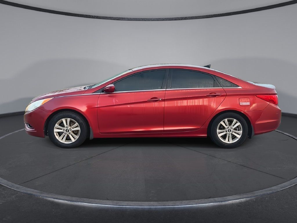 Used 2013 Hyundai Sonata GLS FWD image 5