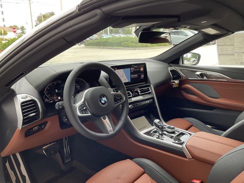 New 2026 BMW 840i Convertible w/ Comfort Seating Package image 14
