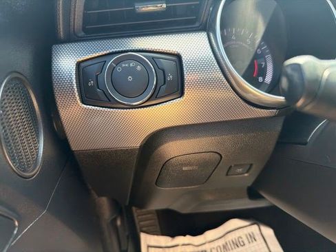 Used 2018 Ford Mustang Coupe w/ Equipment Group 101A RWD image 19