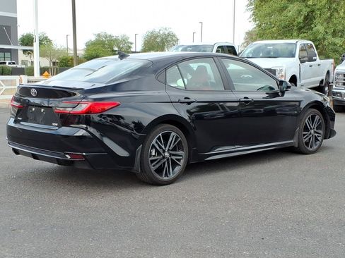 Used 2025 Toyota Camry XSE image 5