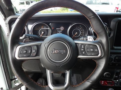 Used 2023 Jeep Wrangler Unlimited Rubicon 392 w/ Dual Top Group image 19