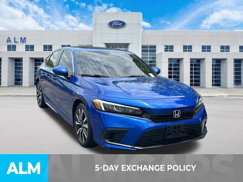 Used 2022 Honda Civic EX image 3