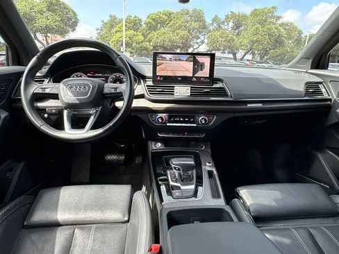 Used 2022 Audi Q5 2.0T Prestige w/ Prestige Package AWD/4WD image 18