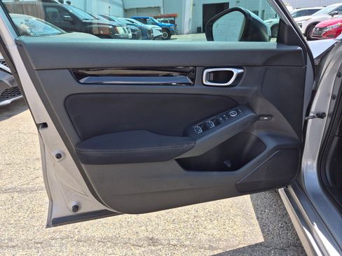 Used 2023 Honda Civic EX image 14