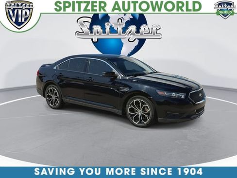 Used 2018 Ford Taurus SHO AWD/4WD image 3