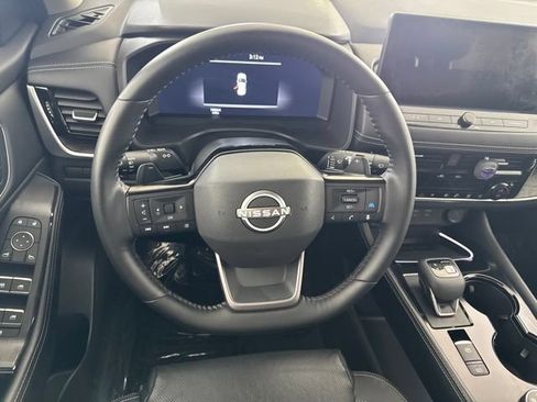 Certified 2025 Nissan Rogue Platinum w/ Platinum Premium Package AWD/4WD image 23