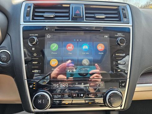 Used 2019 Subaru Outback 2.5i Limited w/ Popular Package #2 image 33