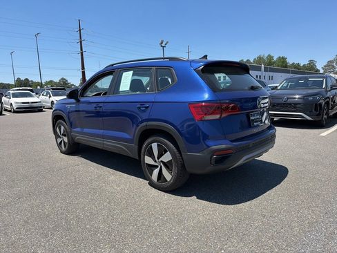 Used 2023 Volkswagen Taos S w/ Driver Assistance Package AWD/4WD image 7