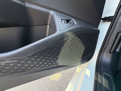 Used 2019 Volkswagen Jetta R-Line FWD image 27