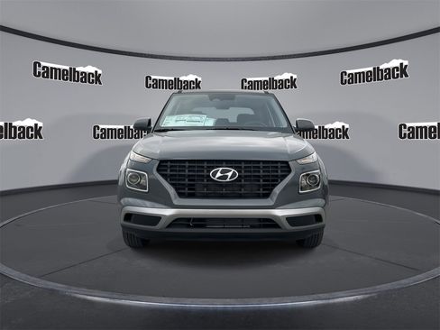 New 2026 Hyundai Venue SE image 2