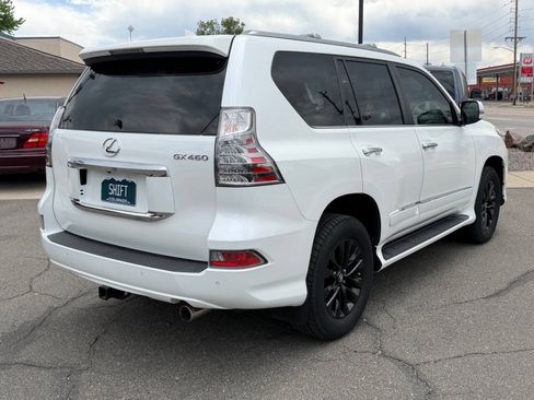 Used 2018 Lexus GX 460 Premium w/ Premium Package AWD/4WD image 19