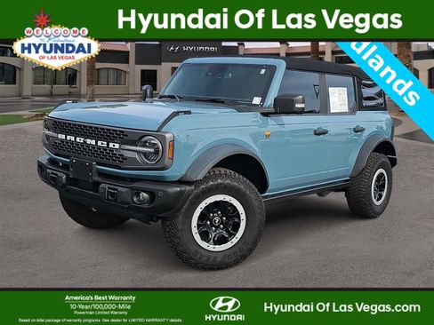 Used 2023 Ford Bronco Badlands w/ Sasquatch Package image 1