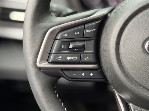 Used 2025 Subaru Outback Touring XT image 9