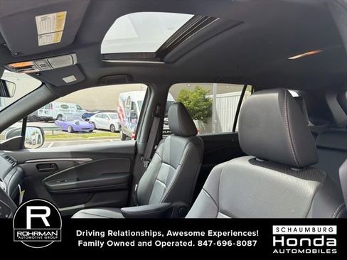 Used 2023 Honda Passport EX-L image 11