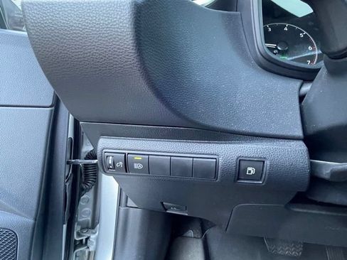 Used 2024 Toyota Corolla LE FWD image 12