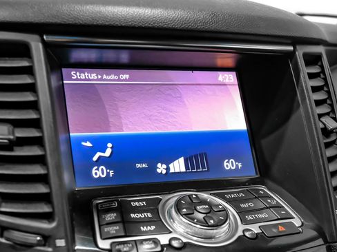 Used 2016 INFINITI QX70 3.7 w/ Premium Package image 31