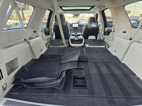 Used 2018 Lincoln Navigator L Black Label w/ Cargo Package image 16