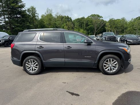 Used 2017 GMC Acadia SLE AWD/4WD image 6