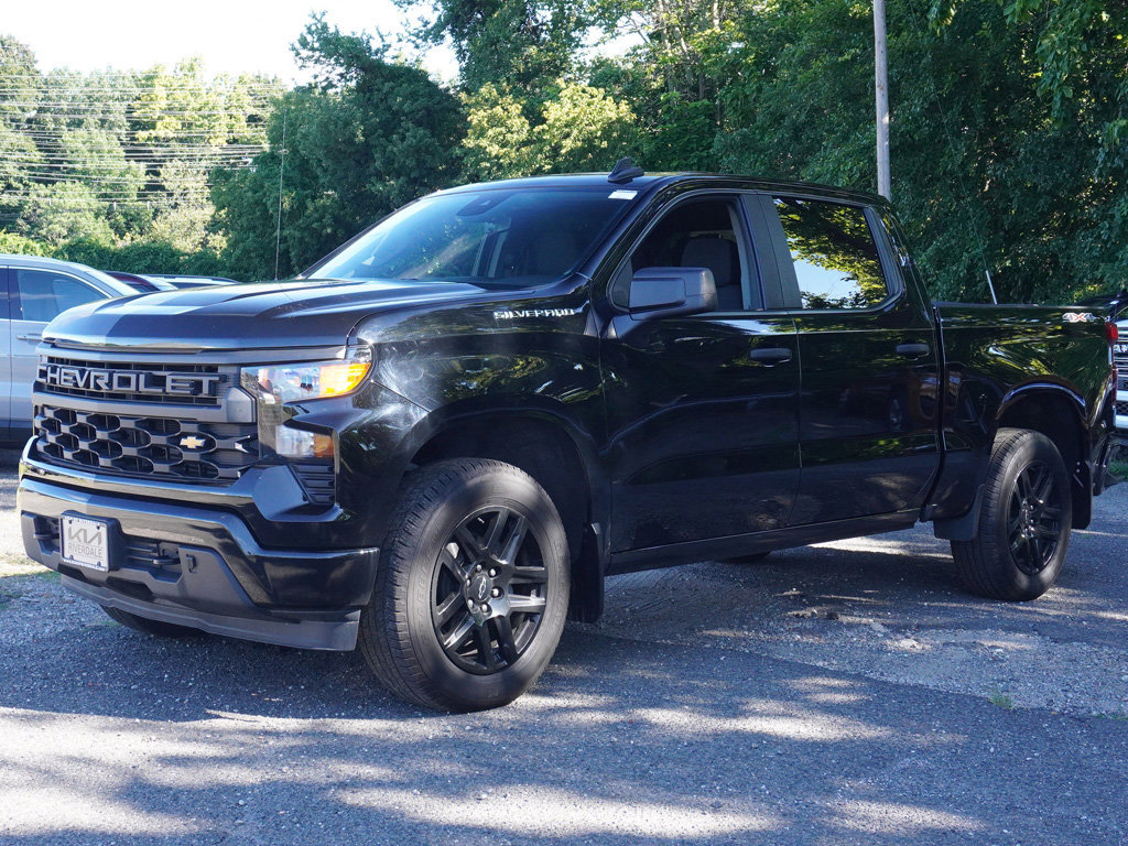 Used 2024 Chevrolet Silverado 1500 Custom AWD/4WD image 5