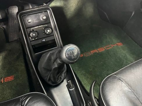 Used 1988 Porsche 911 Carrera image 26