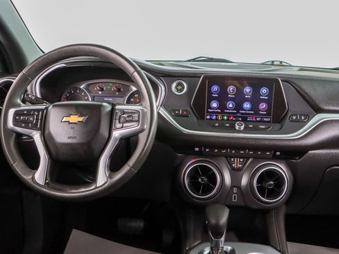 Used 2022 Chevrolet Blazer LT image 17