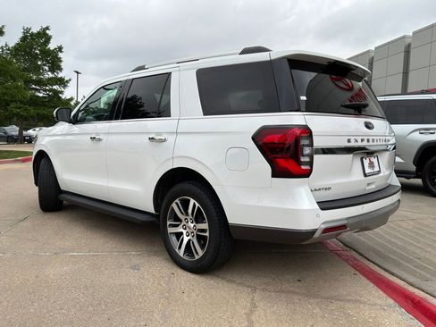 Used 2024 Ford Expedition Limited AWD/4WD image 8
