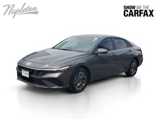 Used 2024 Hyundai Elantra SEL FWD video 1