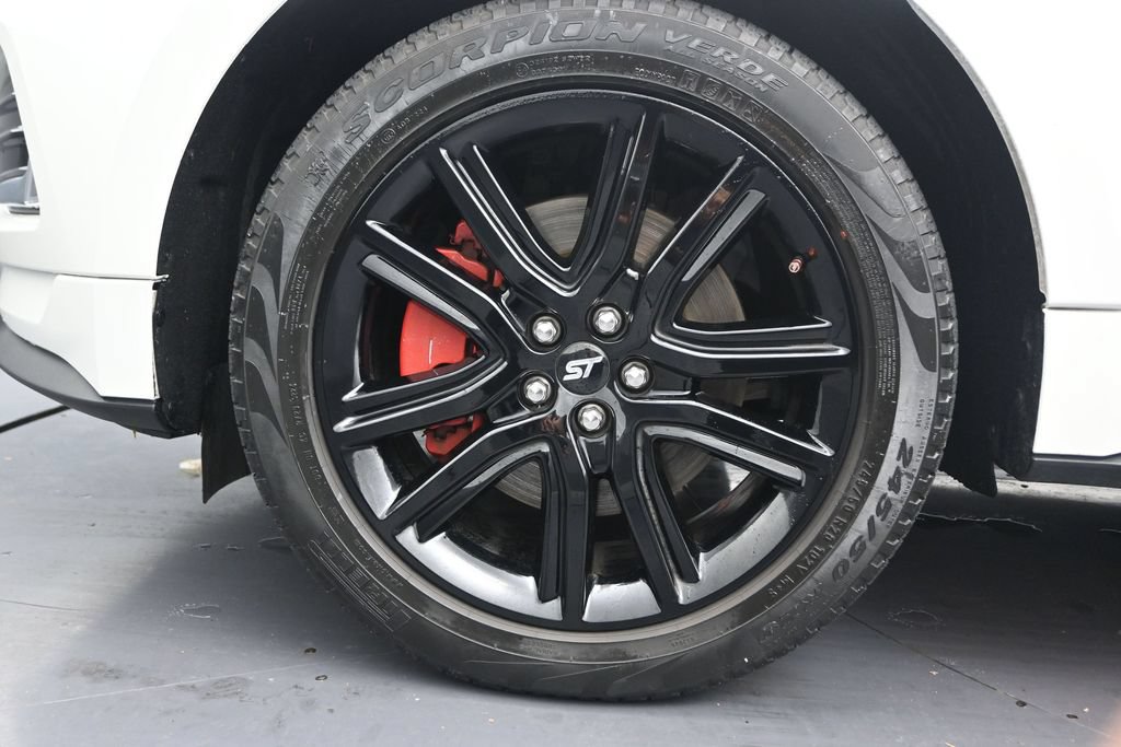 Used 2024 Ford Edge ST-Line AWD/4WD image 10