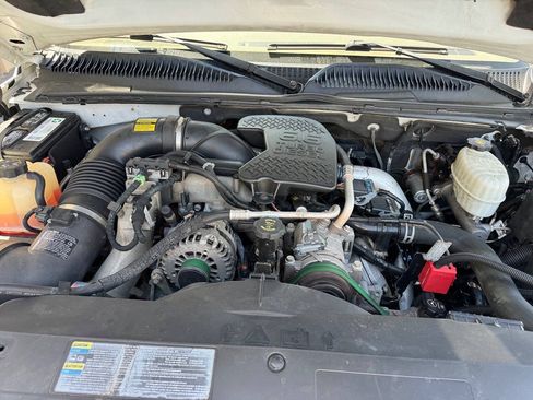 Used 2007 Chevrolet Silverado 2500 LT w/ Heavy-Duty Power Package AWD/4WD image 45