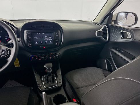 Used 2021 Kia Soul S image 26