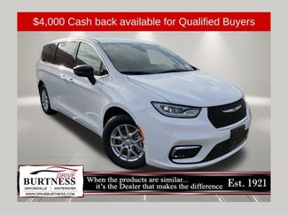 New 2026 Chrysler Pacifica Select 360° Tour