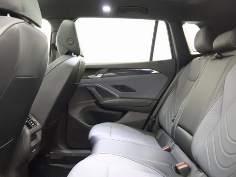 New 2026 Volkswagen Tiguan SE R-Line image 26