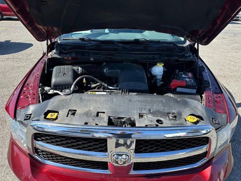 Used 2019 RAM 1500 Classic SLT image 50