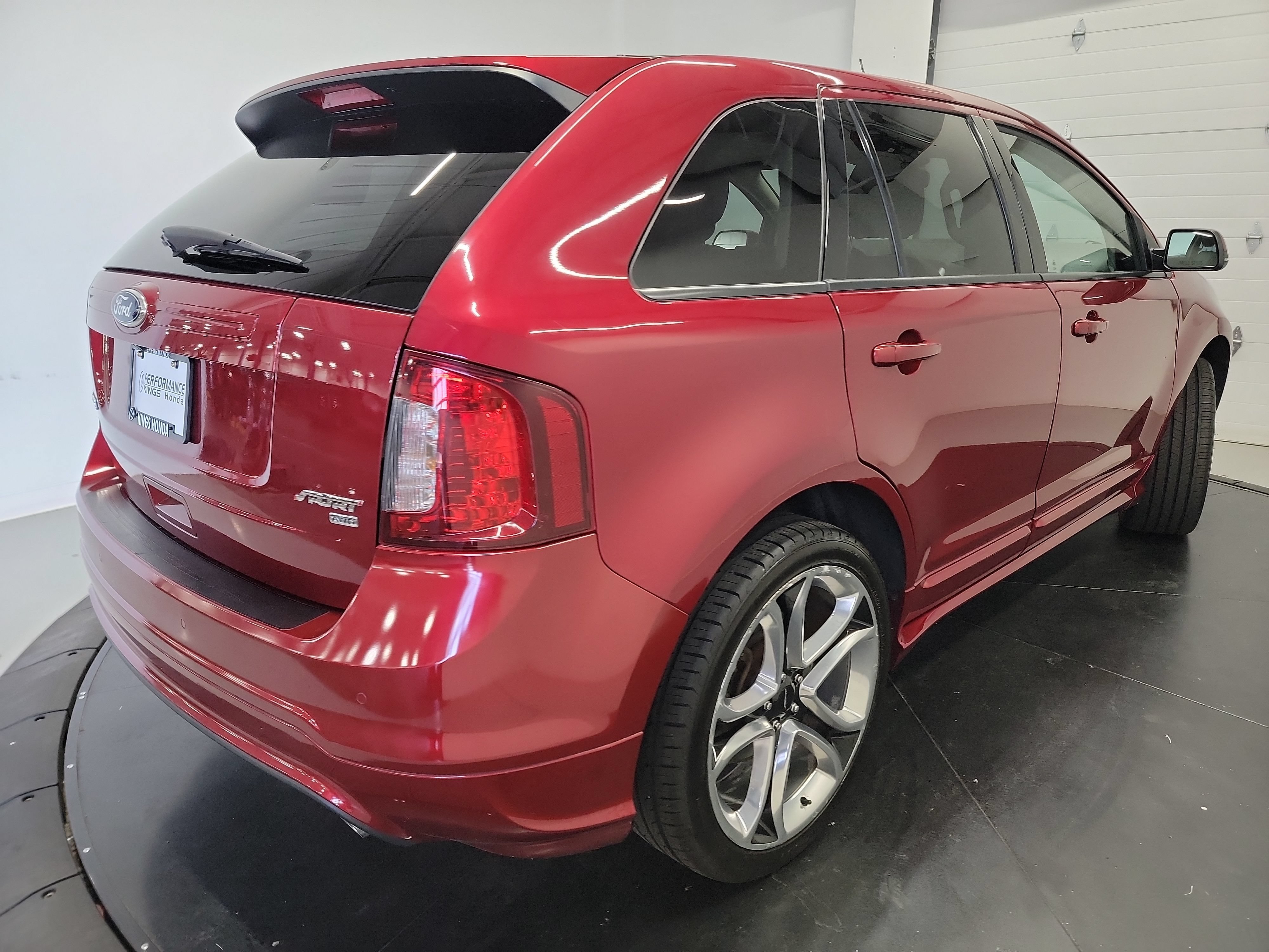 Used 2014 Ford Edge Sport w/ Driver Entry Package AWD/4WD image 9