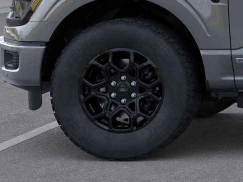 New 2025 Ford F150 XLT w/ Equipment Group 302A MID image 20