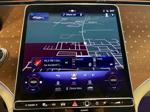 Used 2023 Mercedes-Benz EQE 500 4MATIC SUV image 32