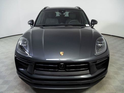New 2026 Porsche Macan AWD/4WD image 36