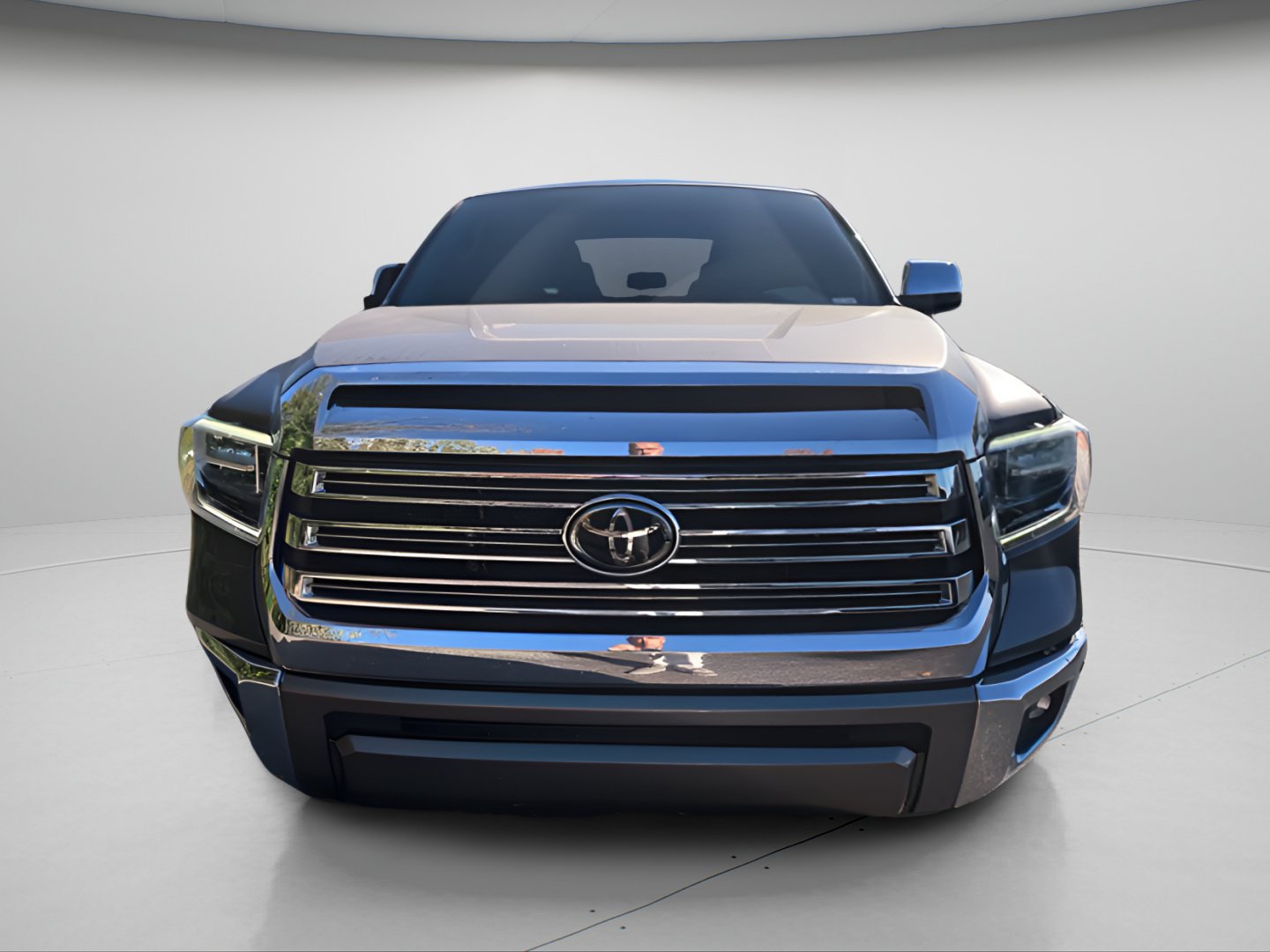 Used 2021 Toyota Tundra 1794 Edition AWD/4WD image 3