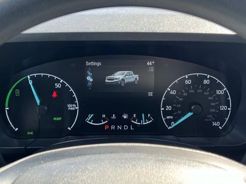 Used 2024 Ford Maverick XLT image 17