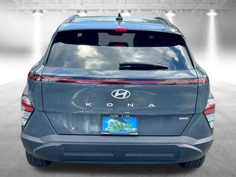 Used 2024 Hyundai Kona SEL AWD/4WD image 6